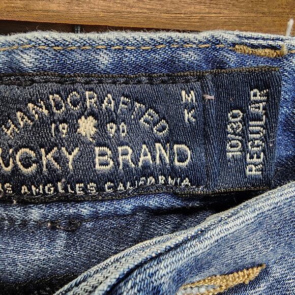 Lucky Brand Sweet Bootcut Jeans Size 10 30" Medium Wash Distressed Stretch Soft - Picture 12 of 14